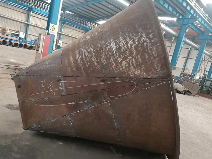 弘浩生产的堆焊耐磨板，高铬合金堆焊复···